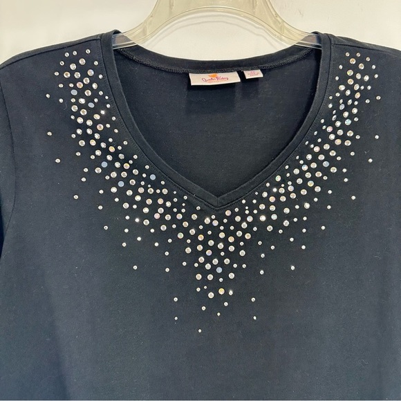 Quacker Factory Black Embellished V-Neck Top 2XL - Picture 3 of 7